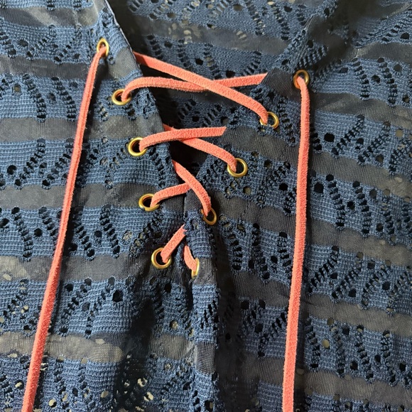 Ingear Resort Beach Coverup Hooded Navy Sz M Leather Tie Lace Pattern Vacation - Picture 6 of 13